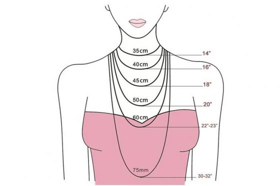  Collier vintage - or 3 