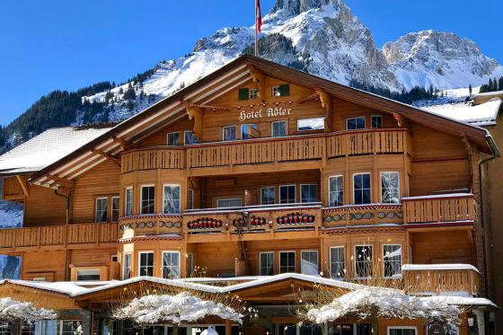 Loveroom-Suite Übernachtung  - Suite mit Whirlpool, Cheminée und Garten 1 