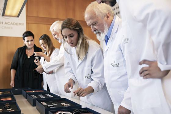 Créez votre propre montre ! - Une journée dans l'atelier de la Watch Academy by Cimier 1 