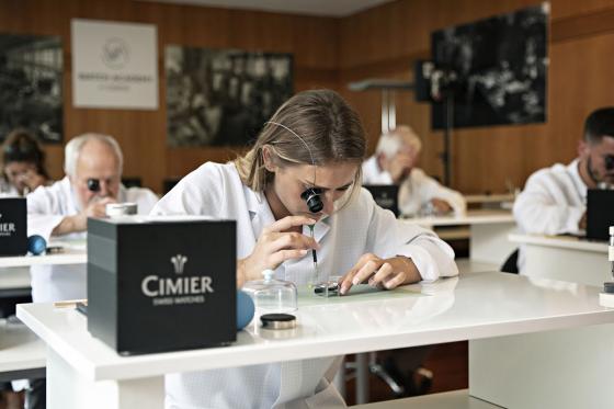 Créez votre propre montre ! - Une journée dans l'atelier de la Watch Academy by Cimier 4 