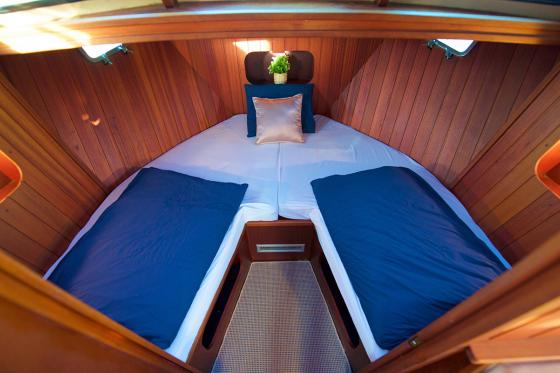 Nuitée dans un bateau - Nuit dans un bateau privé avec une bouteille de vin 4 