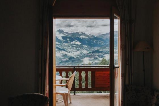 Escapade au grand air  - à Veysonnaz, accès au spa et petit déjeuner 2 