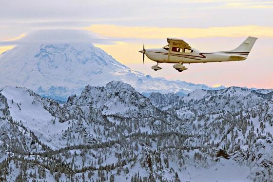 Vol en avion à Lucerne  - 30 minutes pour 2 personnes 2  Vol en avion à Lucerne  - 30 minutes pour 2 personnes 2