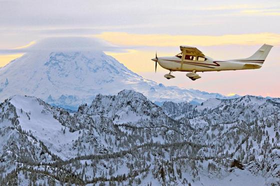 Luzern Rundflug - 1 Stunde für 2 Personen 1 