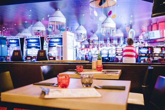 Soirée casino à Montreux - Repas au restaurant L'Entracte, prosecco et jeux pour 2 personnes 2 
