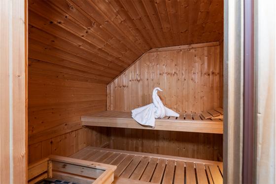 Privat-Wellness in eigener Suite - inkl. Übernachtung in der Chalet Alpenglut Suite & 3-Gang Menü 2 
