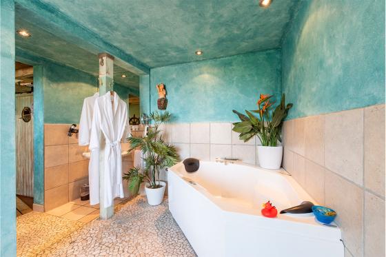 Privat-Wellness in eigener Suite - inkl. Übernachtung in der Bounty Beach Suite & 3-Gang Menü 3 