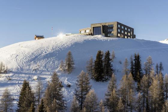 Winteraufenthalt auf 2112 M.ü.M. - 2 Nächte in Crans-Montana für 2 Personen | Werktags 6 