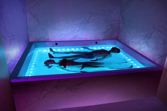 Flotter à deux  - 60 minutes en apesanteur dans un bassin ouvert | 2 personnes  