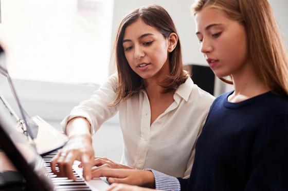 2 Musiklektionen  - bei der Musiklehrperson Ihrer Wahl  