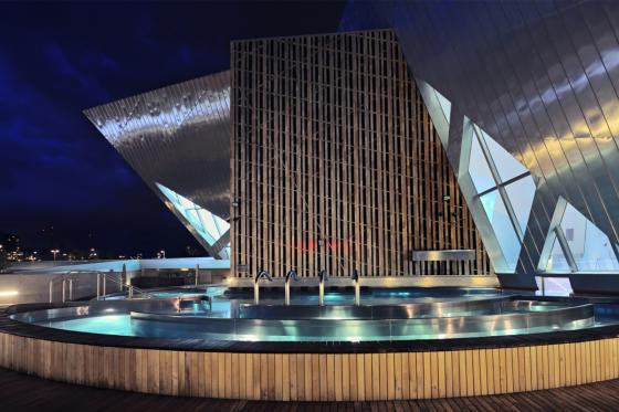 Day Spa in Bern für 2 - 3 Stunden Badespass im Bernaqua  