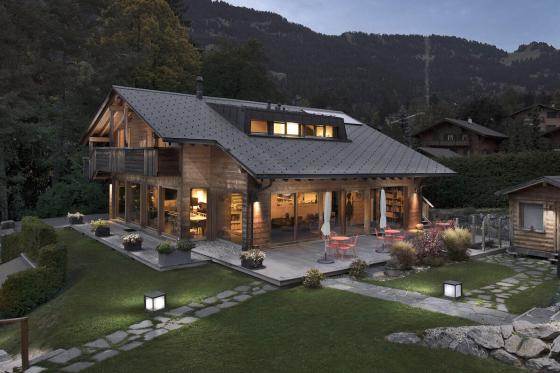 Day Spa und Massage in Villars  - inklusive Aperitifplatte für 1 Person 2 