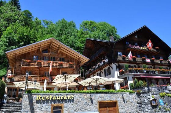 Entspannung in Champéry - Übernachtung für 2 inkl. Sekt, Abendessen und Spa | Sommer 2 