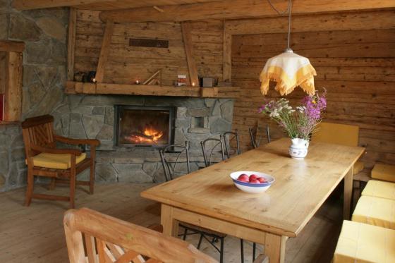 Nuit dans un chalet traditionnel - Repas du soir et petit déjeuner inclus pour 2 personnes 8 