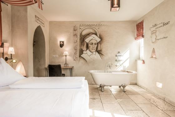 Nuit au Moyen-Âge - En chambre à thème, avec petit déjeuner pour 2 personnes 6 