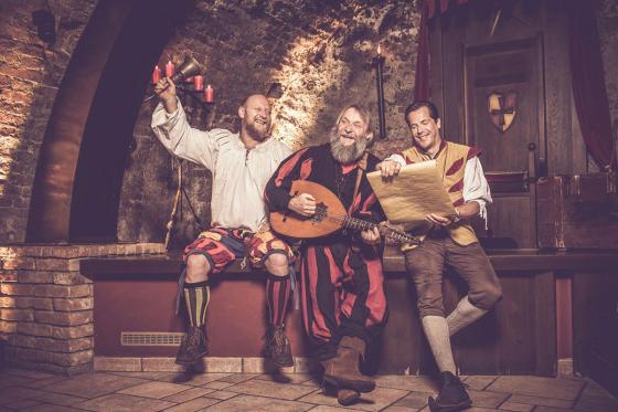 Nuit au Moyen-Âge - En chambre à thème, avec petit déjeuner pour 2 personnes 13 