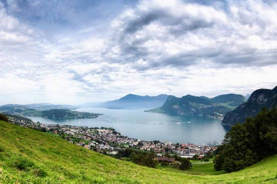 VIP Tageskarte  - Schifffahrt auf dem Vierwaldstättersee | 1 Person | 1.Klasse 3 