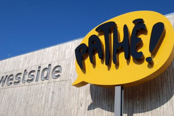 Übernachtung im Westside  - inkl. Bernaqua und Kino Eintritt, Frühstück und Dinner für 2 2 