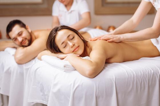 Moment de détente en duo - Massages du corps & soins du visage  