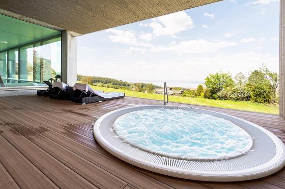 Wellness et vue époustouflante - 1 nuit avec repas du soir à 4 plats pour 2 personnes 1 