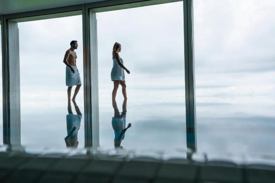 Wellness et vue époustouflante - 1 nuit avec repas du soir à 4 plats pour 2 personnes 2 