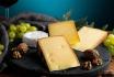 Panier cadeau autour du fromage - Bon cadeau pour un abonnement de fromage et accessoires inclus 3