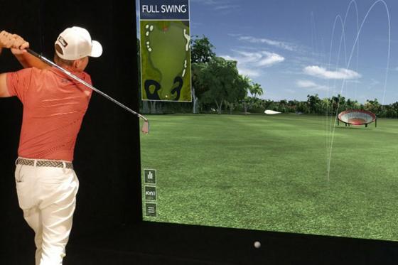 Golf Simulator - 60 Minuten für bis zu 4 Personen  