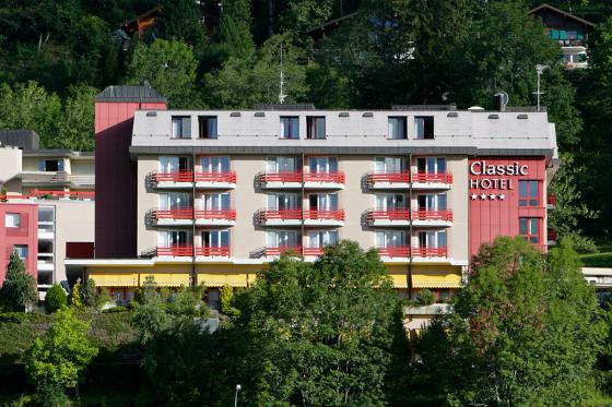 Séjour de ski à Leysin - Forfait ski, petit déjeuner, repas du soir et nuitée pour 2 personnes  