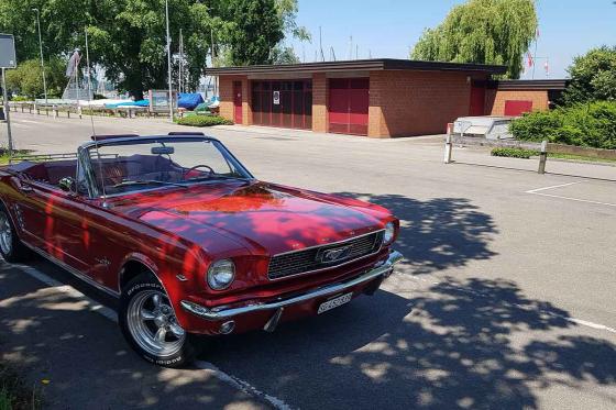 Ford Mustang Convertible mieten - inkl. Chauffeur 4 