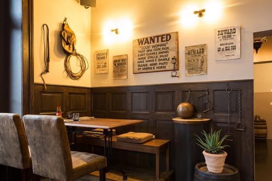 Romantische Auszeit in Thun - inkl. Übernachtung, romantische Zimmerdeko und Panoramakarte 4 