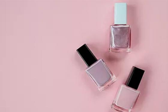 Shellac Maniküre - natürlich schöne Nägel für 2-4 Wochen 1 