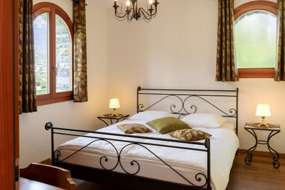 Œnotourisme dans un château - 1 nuit avec dégustation de vin et assiette valaisanne | en été 6 