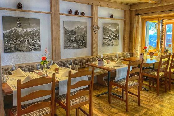 Escapade bien-être en Valais - 1 nuit avec spa privé et repas aux chandelles à 3 plats pour 2 pers. 15 