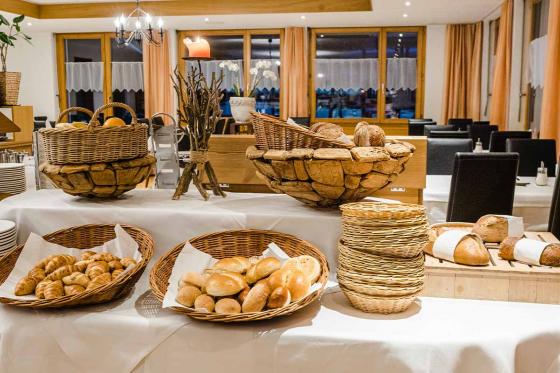 Escapade bien-être en Valais - 1 nuit avec spa privé et repas aux chandelles à 3 plats pour 2 pers. 22 