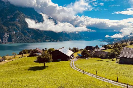 Bubble-Suite Übernachtung - unter dem Sternenhimmel mit Trottiabfahrt für 2  7 