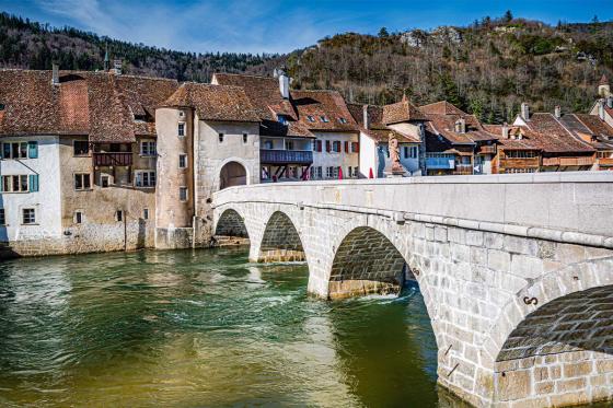 E-VTT avec guide & pizza - Balade d'une demi-journée dans le Jura pour 2 personnes 2 