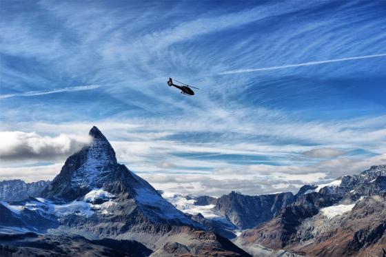 Helikopterflug -  Fliegen Sie über das Matterhorn | 1 Person  