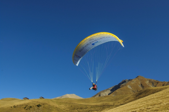 Gleitschirmfliegen - im Berner Oberland 2 