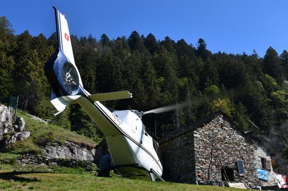 Pilotare un elicottero da solo - Volo di andata e ritorno in Ticino per 1 persona 3 