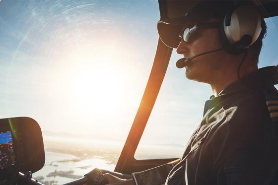 Piloter un hélicoptère  - 30 minutes pour 1 personne à Sion  