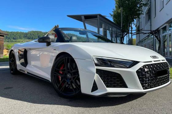3h Audi R8 Spyder V10 mieten - inkl. 100km  