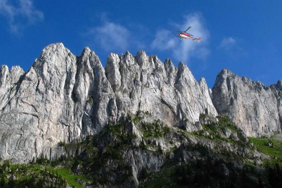 Hélicoptère aux Gastlosen - Vol d'env. 25 minutes au-dessus des Préalpes fribourgeoises | 1 pers. 2 