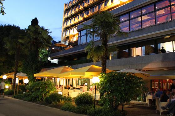 Menu 3 plats & amuse-bouche - repas et boissons au Café Bellagio à Montreux pour 2 9 