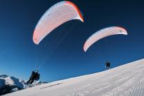 Davos Gleitschirmfliegen - 1 Flug für 2 Personen inkl. Sekt