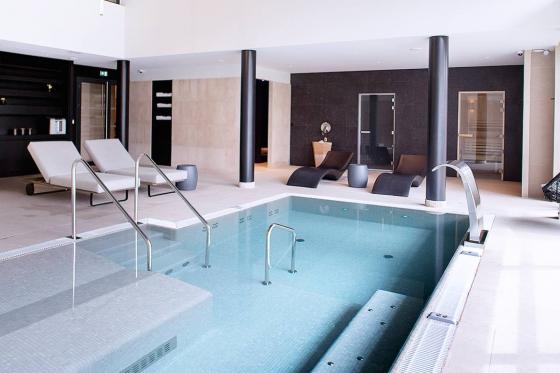 Escapade en Bourgogne - 1 nuit avec spa, massages et  Menu Richebourg à 3 plats pour 2 pers.  