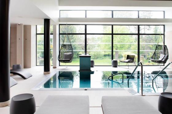 Escapade en Bourgogne - 1 nuit avec spa, massages et  Menu Richebourg à 3 plats pour 2 pers. 5 