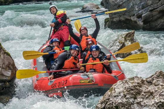 Whitewater Action - River Rafting im Engading inkl. Apéro | 1 Person  