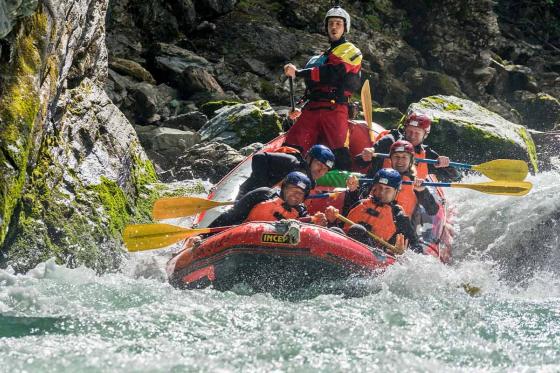 Whitewater Action - River Rafting im Engading inkl. Apéro | 1 Person 1 