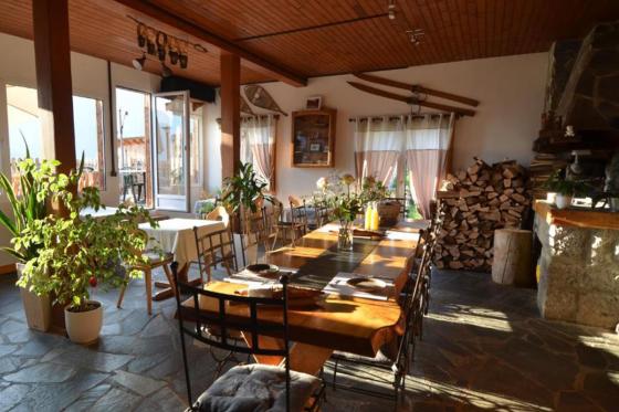 Séjour dans une roulotte - 1 nuit, avec petit déjeuner, Spa et menu fondue 5  Séjour dans une roulotte - 1 nuit, avec petit déjeuner, Spa et menu fondue 5