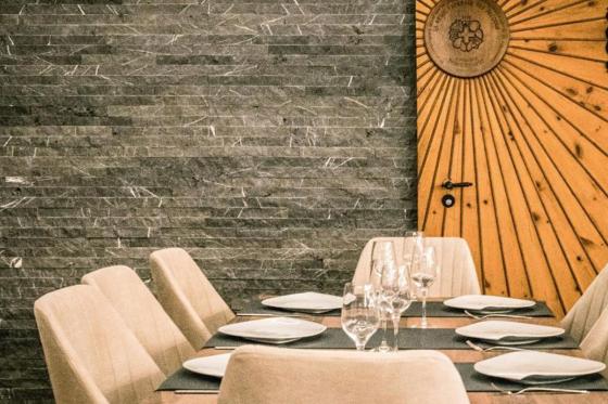 Séjour & menu à 3 plats - En chambre double avec terrasse pour 2 personnes 15 